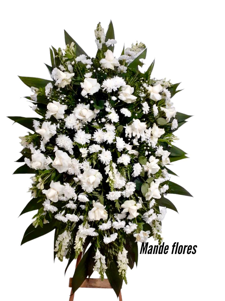 6181 Coroa De Flores Branca Para Velório.