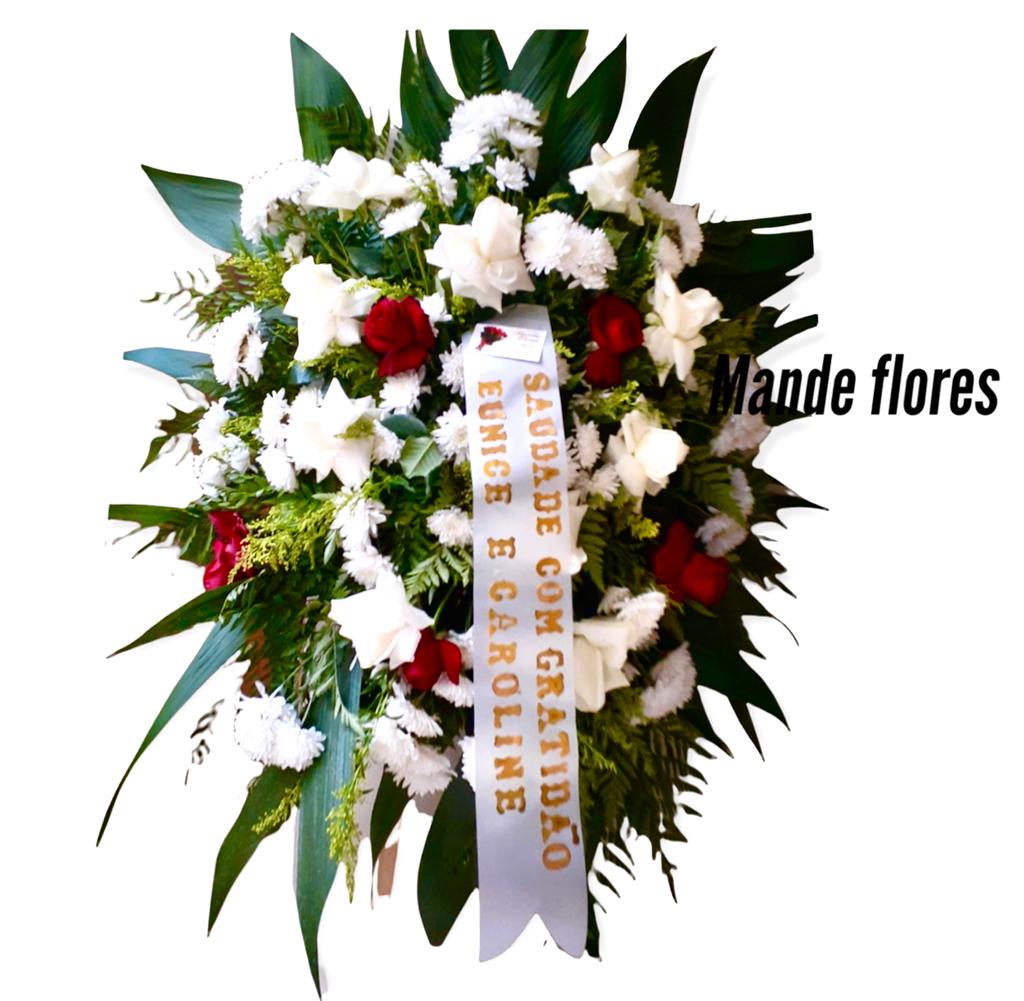 Coroa pra velório com rosas
